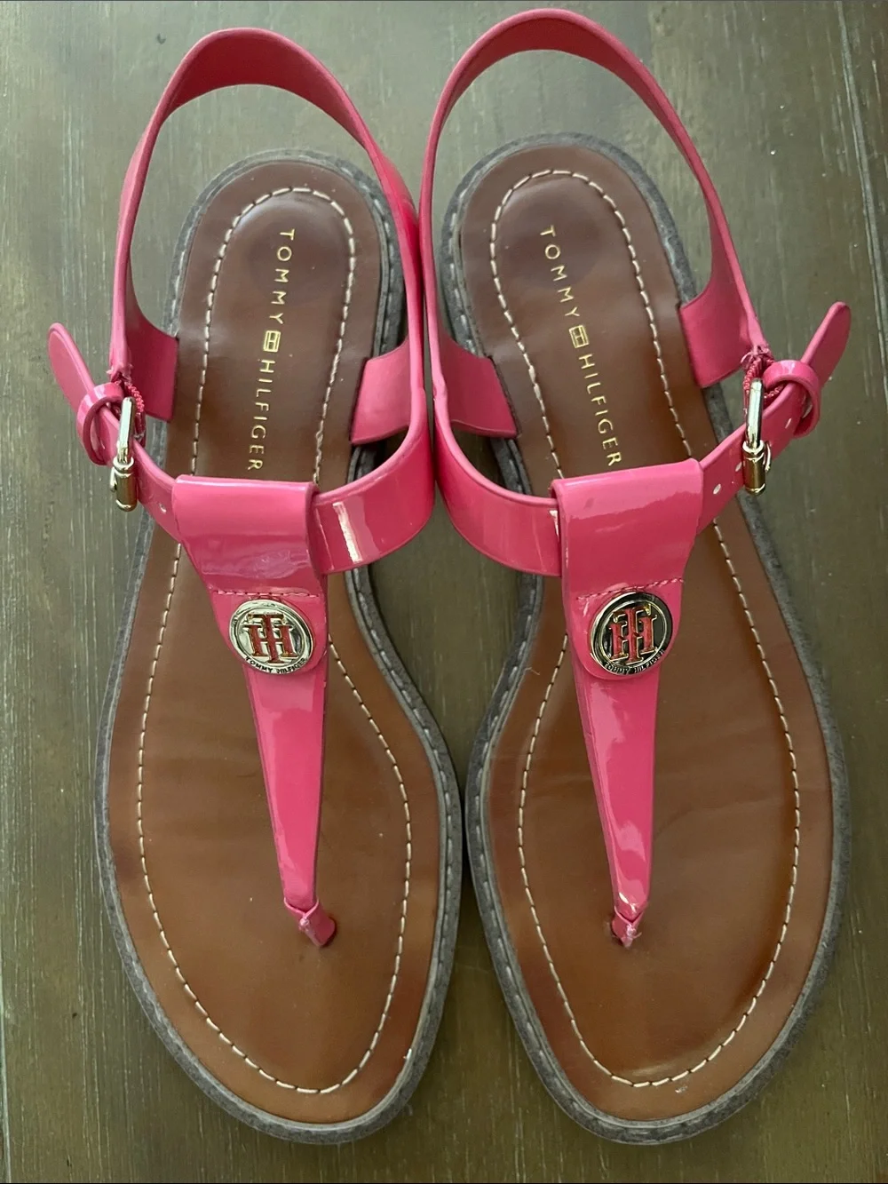 Tommy Hilfiger Pink Patent T-Strap Sandals with Logo Medallion